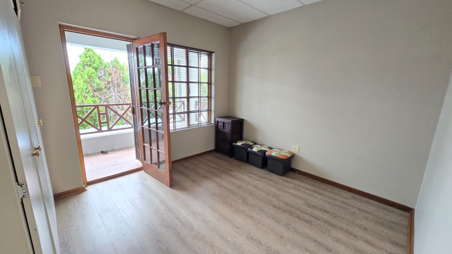 3 Bedroom Property for Sale in Pentagon Park Free State